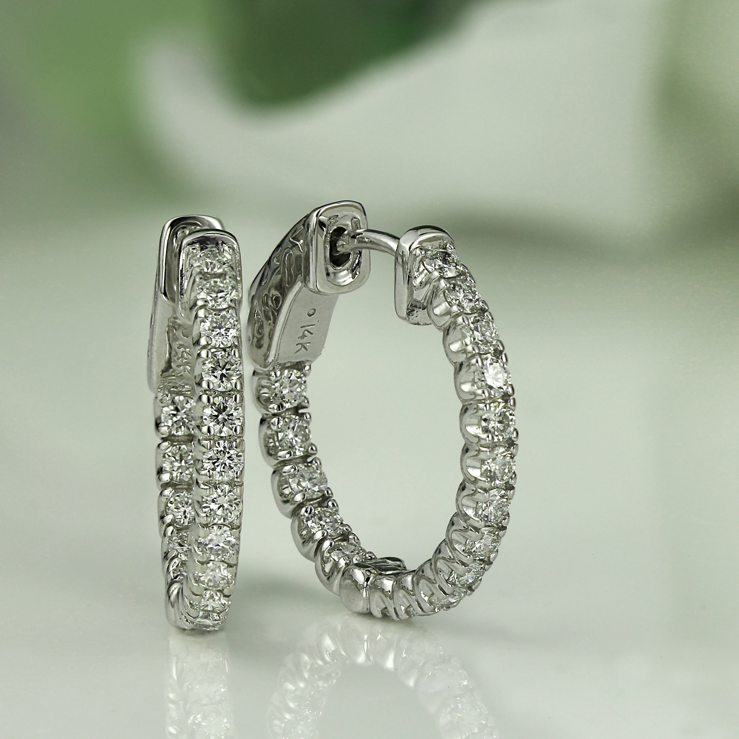 14k White Gold Small Round Diamond Hoop Earrings 0 50 Ct Tw H I Si1 Si2 0 74 Inch 19mm