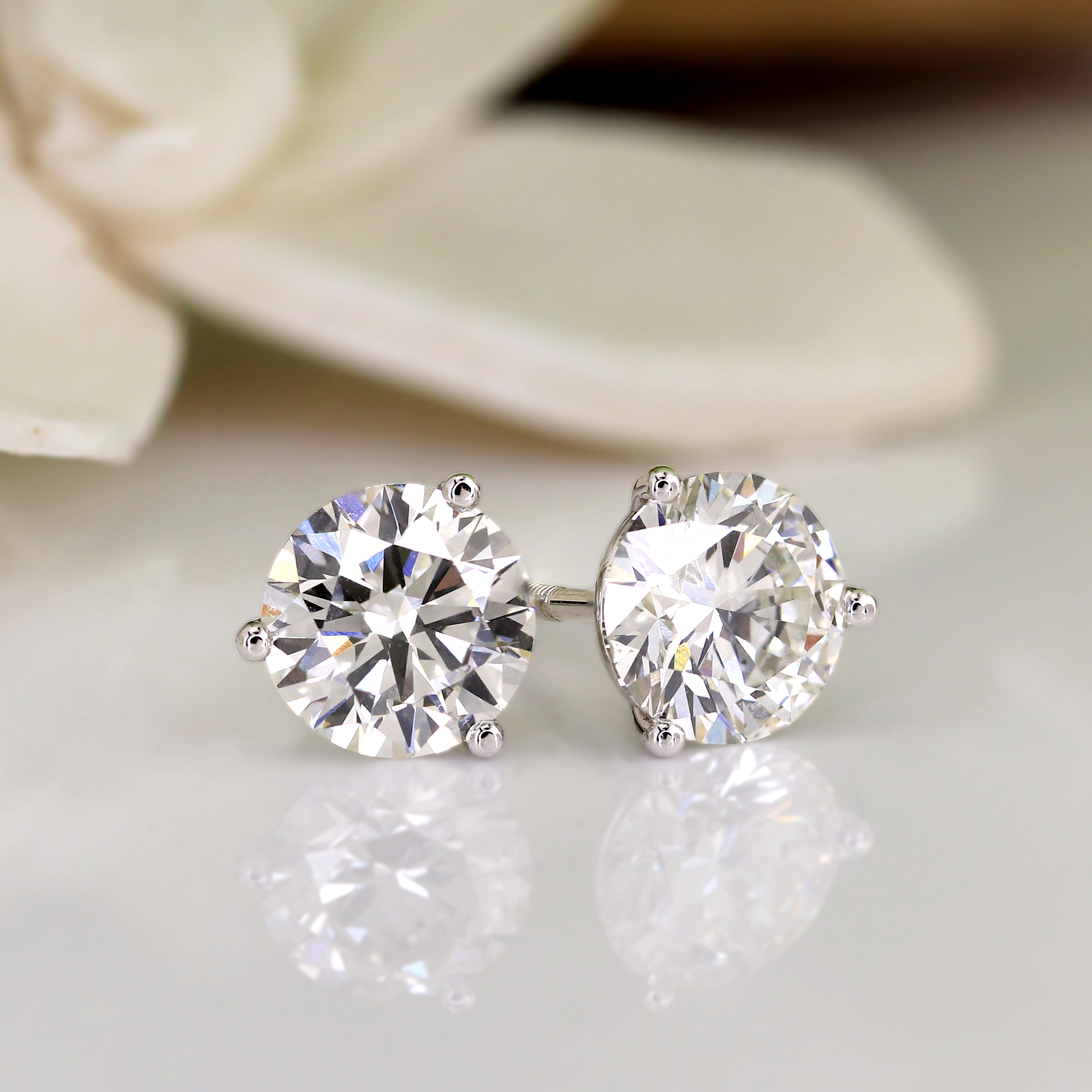 Lab Grown Diamond Stud Earrings Round 3.00 ct. tw. (F-G, VS) 14k White ...