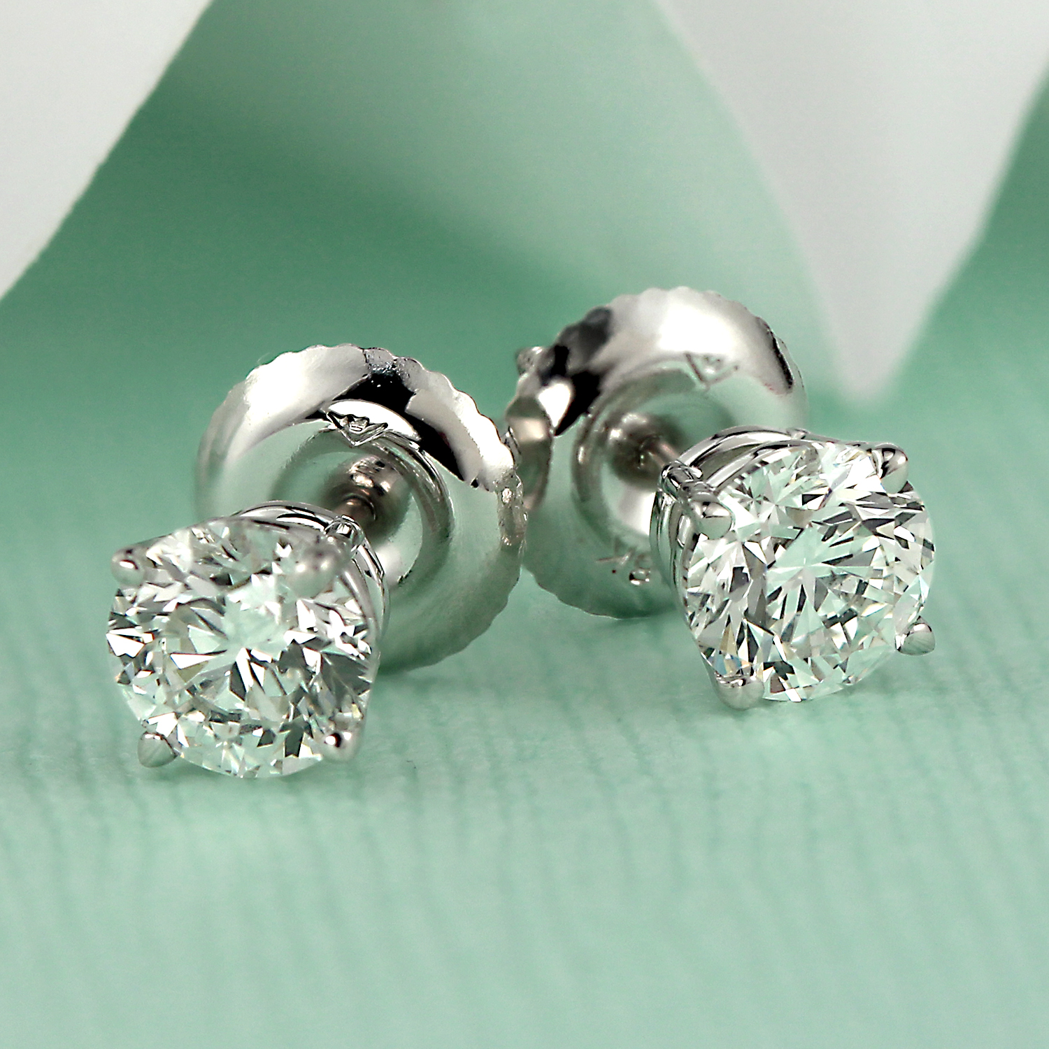 Natural Diamond Stud Earrings Round 1.00 ct. tw. (G-H, VS1-VS2) 14k ...