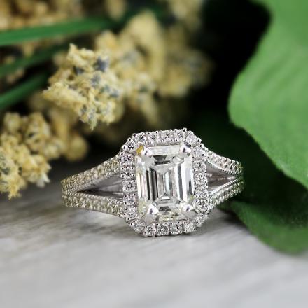 Vintage Emerald-Cut Halo Diamond Engagement Ring in 14K White Gold (2.50 cttw)